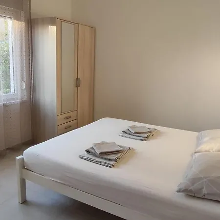 Apartman Emily, 6 Plus 2 Guests, Sea View, Fully Refurbished