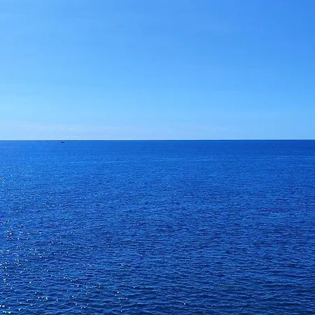 Apartamento Apartman Emily, 6 Plus 2 Guests, Sea View, Fully Refurbished *