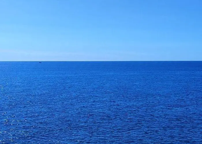 Διαμέρισμα Emily, 6 2 Guests, Newly Refurbished *